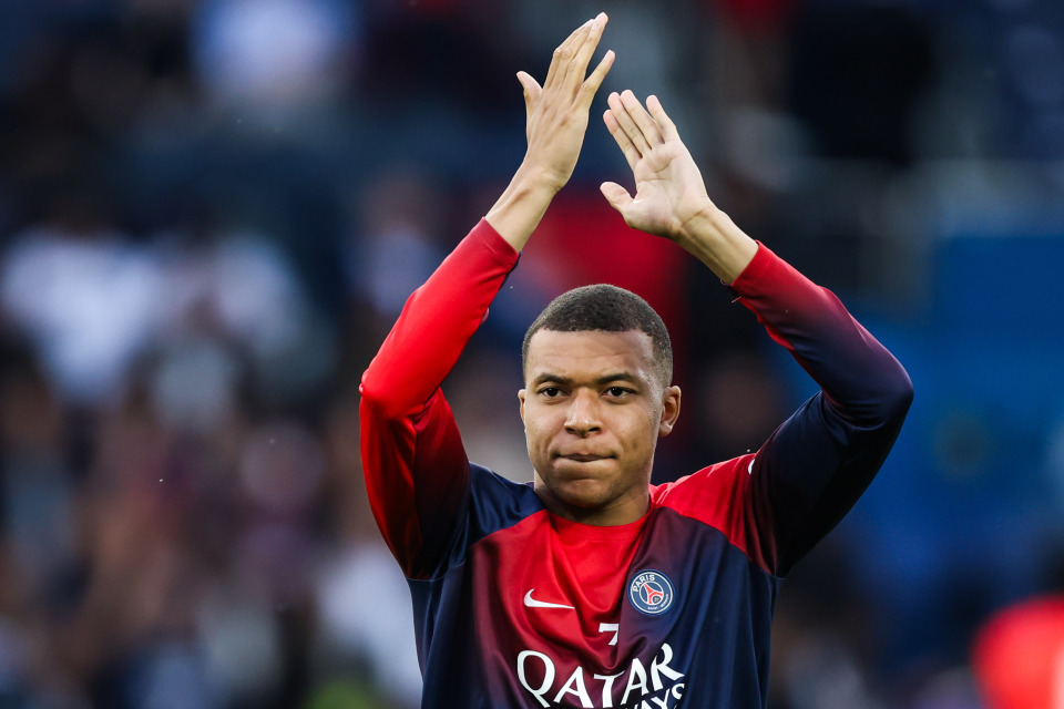 Fm, 员凌驾于主, bt