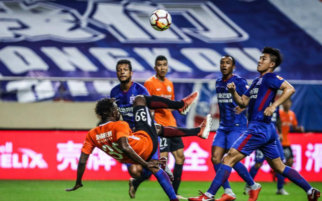 能加盟申花, 有不俗表现, 王瓦科加盟