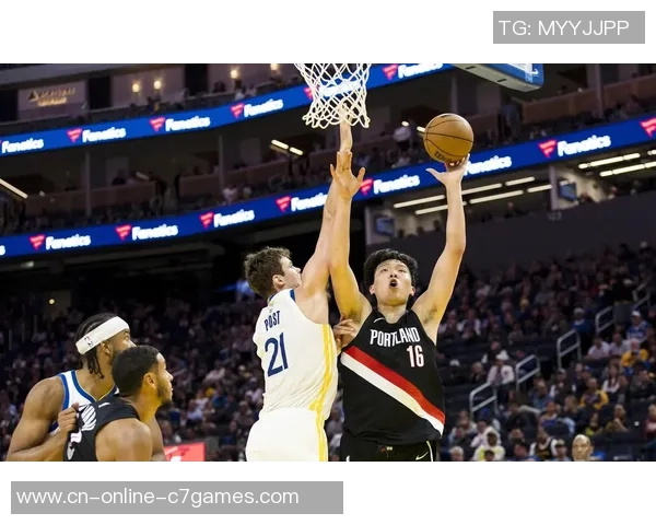 2021年勇士与开拓者精彩对决全场回放第四节精彩瞬间回顾