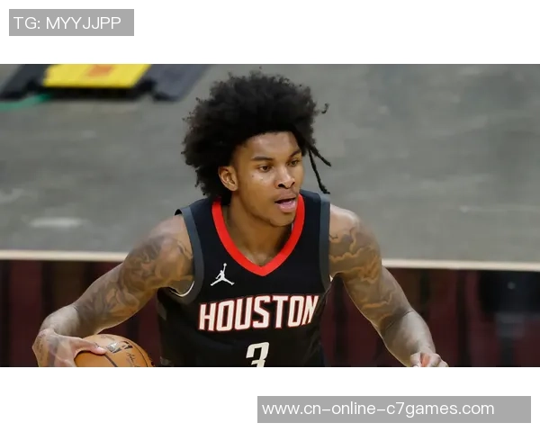 弩机0.6秒准绝杀！爵士14分反转绿军 布朗36分丧命进攻犯规