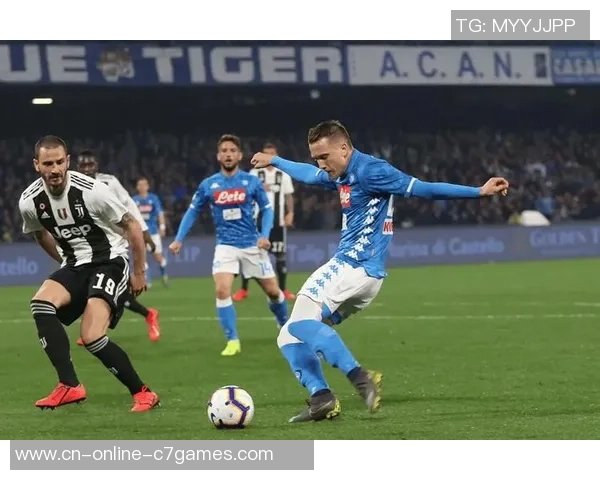 意甲再现1比0狂欢夜！罗马靠后卫进球紧追第一，科莫虽败犹荣暴露黑马底色